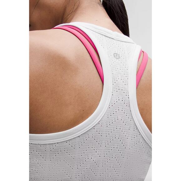 Lululemon Swiftly Pointelle Cropped Racerback Tank Size 2 NWT - Picture 3 of 3